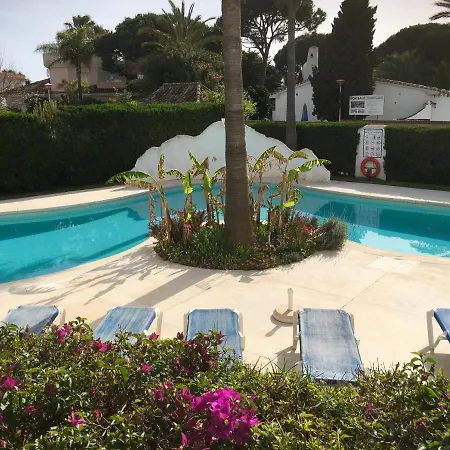 Club Del Mar
