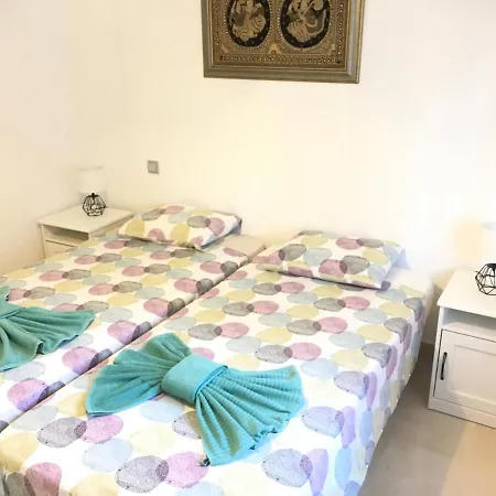 Club Del Mar Apartment